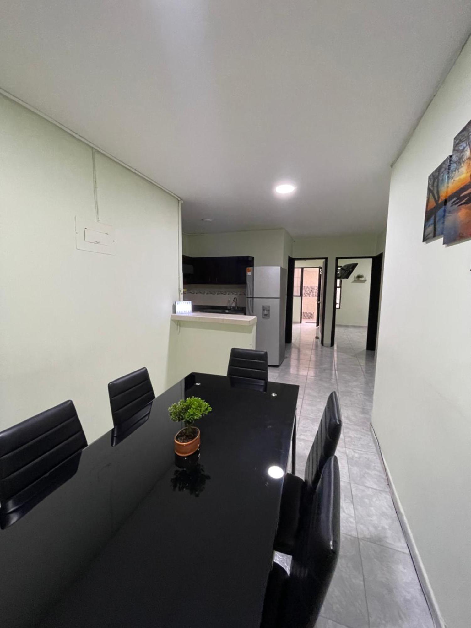 Apartamento Plazoleta De Colores Appartement Guatapé Buitenkant foto