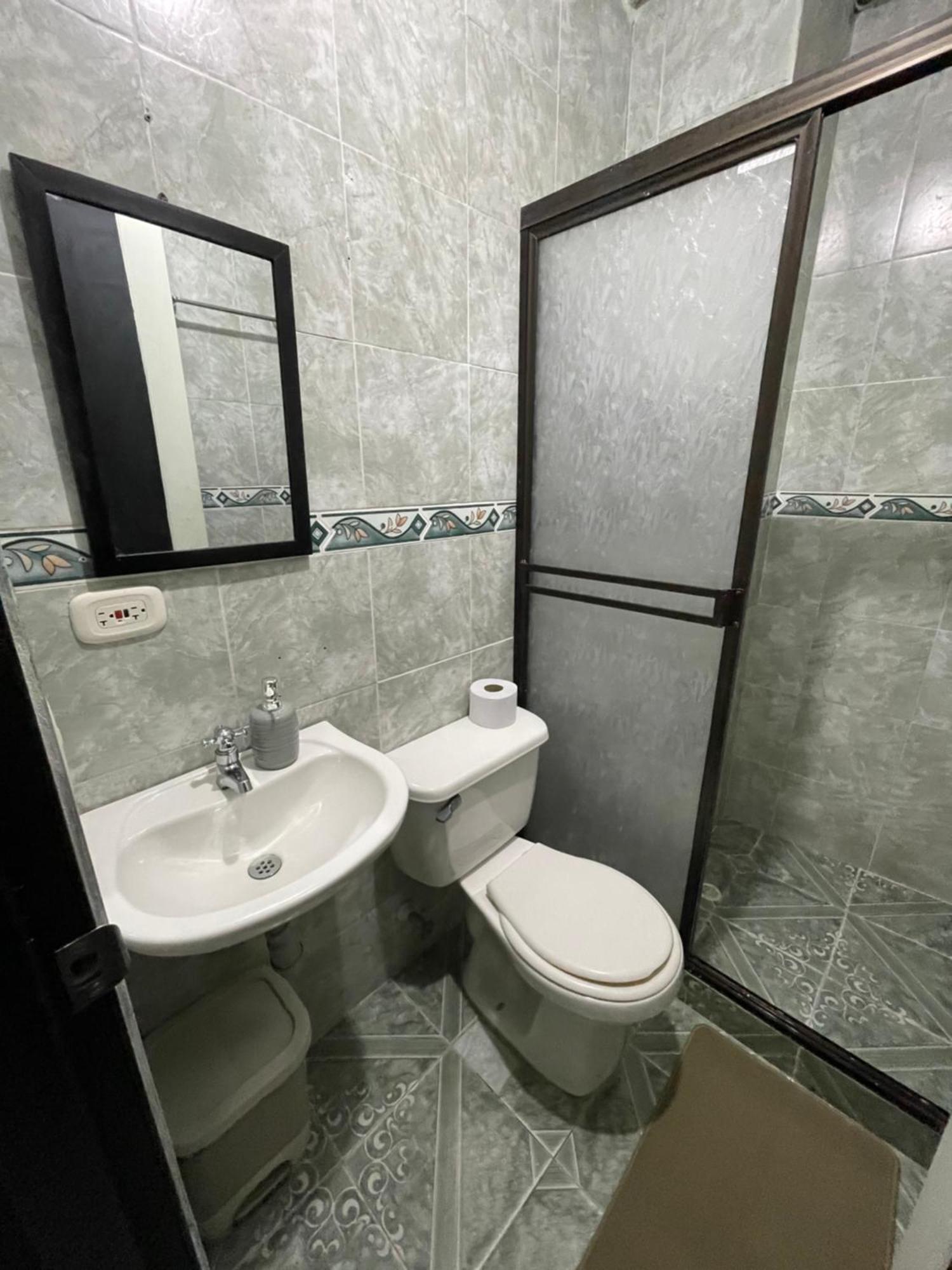 Apartamento Plazoleta De Colores Appartement Guatapé Buitenkant foto