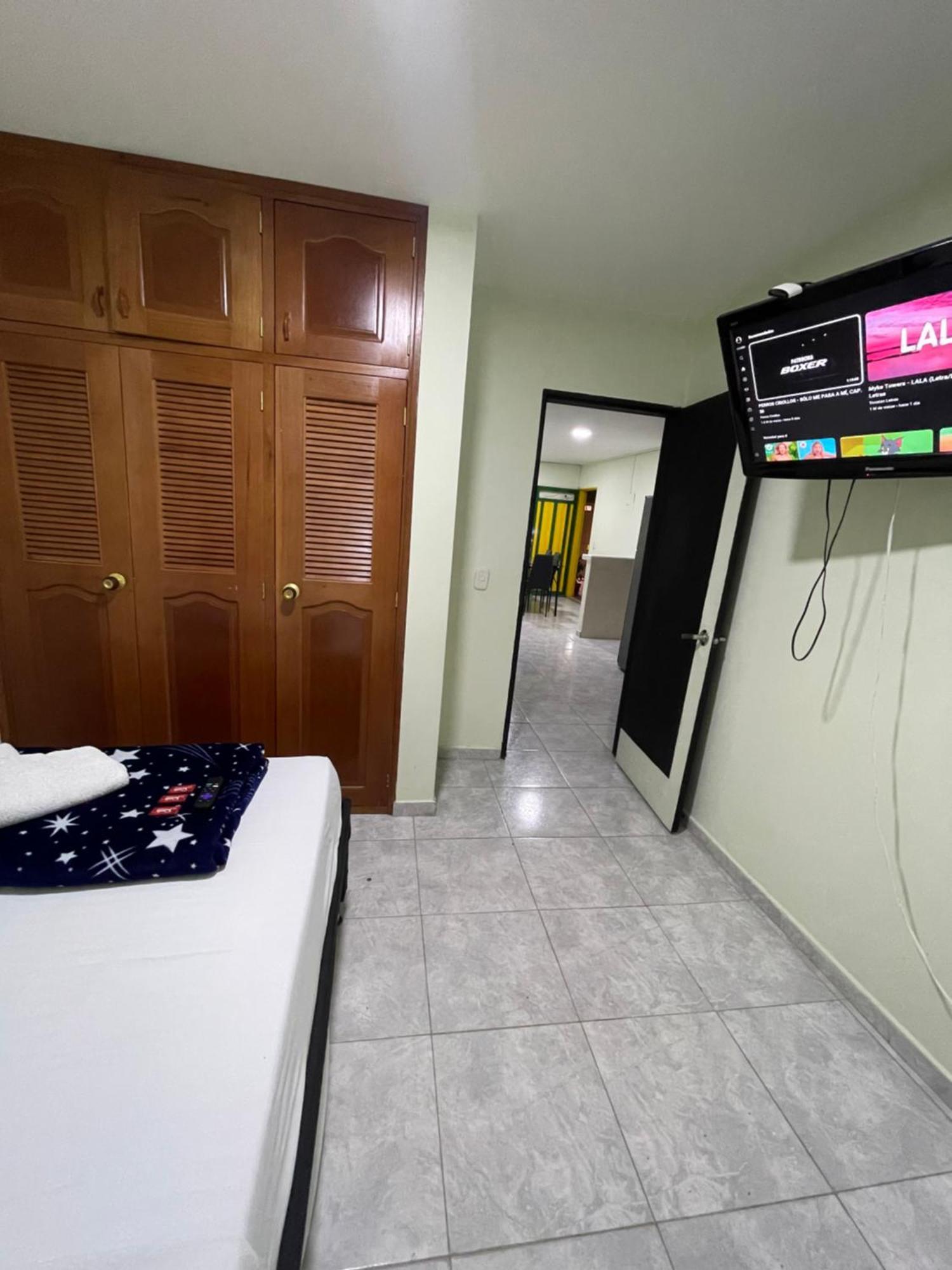 Apartamento Plazoleta De Colores Appartement Guatapé Buitenkant foto